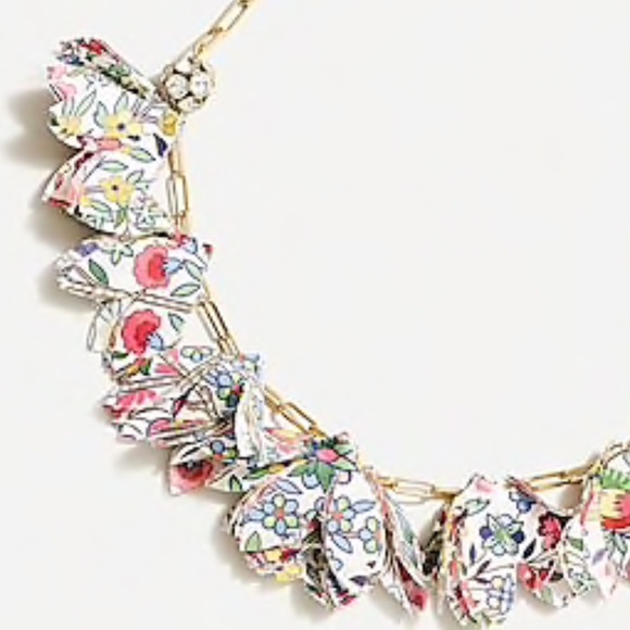 J. Crew Jewelry - J. CREW Statement Floral Fabric Necklace